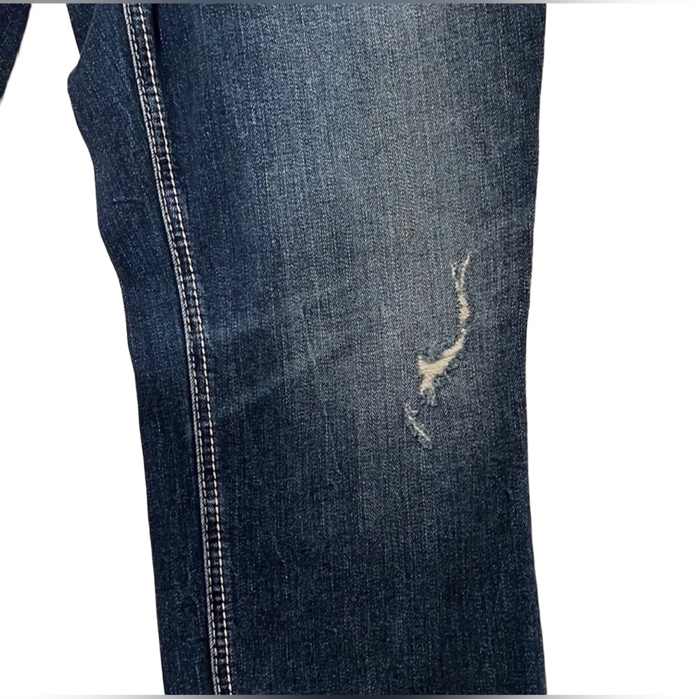 Silver Jeans Co
Women’s Elyse Straight Indigo Blue Jeans
Size 14, Length 30 👖 - Picture 2 of 11